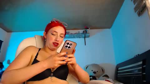 Snapshot of dayadumont chatting on February 26, 2026, 5:56 pm Daya online show from February 26, 2026, 5:56 pm