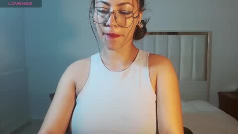 Snapshot of dayana_sub_ chatting on November 8, 2025, 9:46 pm dayana online show from November 8, 2025, 9:46 pm