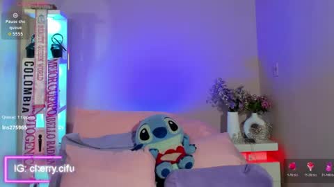 Snapshot of dayanahill2 chatting on July 31, 2026, 12:04 pm Dayana Hill online show from July 31, 2026, 12:04 pm