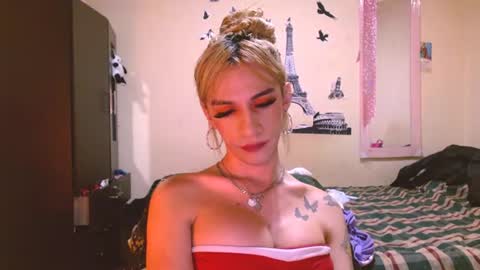 Snapshot of dayanna_01_ chatting on July 17, 2026, 5:29 pm dayanna_01_ online show from July 17, 2026, 5:29 pm