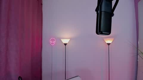 Snapshot of dayanna_tecca chatting on December 6, 2024, 3:30 am I am Dayanna tecca online show from December 6, 2024, 3:30 am