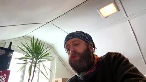 Snapshot of dayblue chatting on February 3, 2026, 6:24 pm dayblue online show from February 3, 2026, 6:24 pm