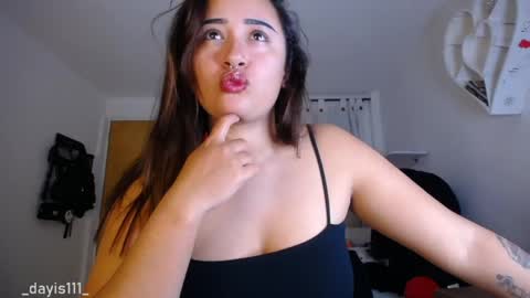Snapshot of dayis_sweet chatting on April 22, 2026, 2:36 am Dayis online show from April 22, 2026, 2:36 am