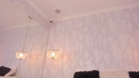 DAYRA ANGELS online show from November 13, 2025, 4:39 pm