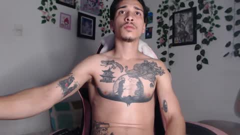 dazzayy online show from December 9, 2024, 12:23 am