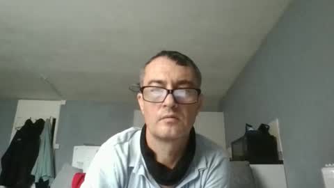 Dazzill online show from November 5, 2025, 12:16 pm