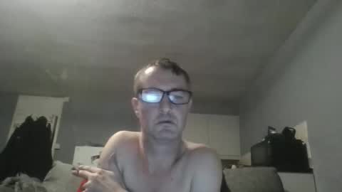Dazzill online show from November 8, 2025, 6:07 pm
