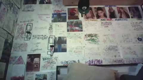 Snapshot of dbeamon92 chatting on May 5, 2026, 2:03 pm dbeamon92 online show from May 5, 2026, 2:03 pm