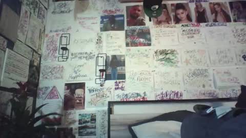 Snapshot of dbeamon92 chatting on June 11, 2026, 12:25 pm dbeamon92 online show from June 11, 2026, 12:25 pm