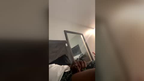 dboy9in online show from July 13, 2026, 4:48 am