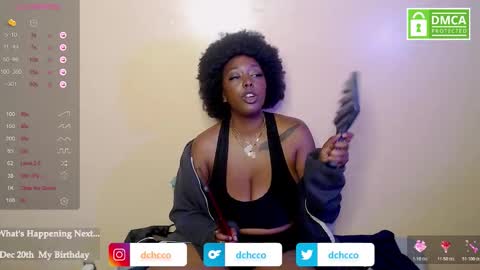 Snapshot of dchcco chatting on December 14, 2025, 1:11 am Duchess Coco - Coco Puffs online show from December 14, 2025, 1:11 am
