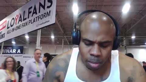 DCrush online show from December 7, 2024, 12:52 am