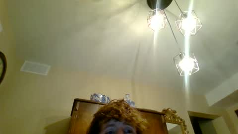 dcuccinato online show from December 20, 2025, 4:41 am