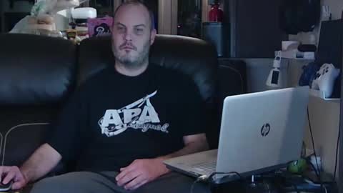 want girl to play with me online show from February 12, 2025, 10:26 pm