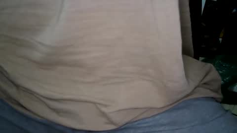 Snapshot of ddydav233 chatting on November 8, 2025, 10:41 pm David online show from November 8, 2025, 10:41 pm