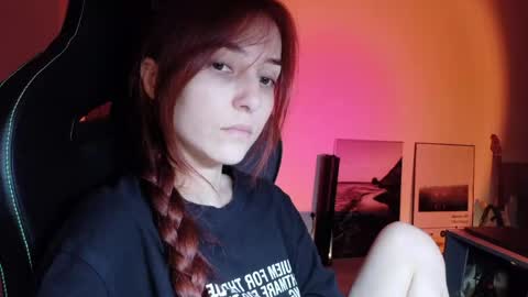 Snapshot of dead_girll chatting on June 9, 2026, 11:49 pm freak online show from June 9, 2026, 11:49 pm