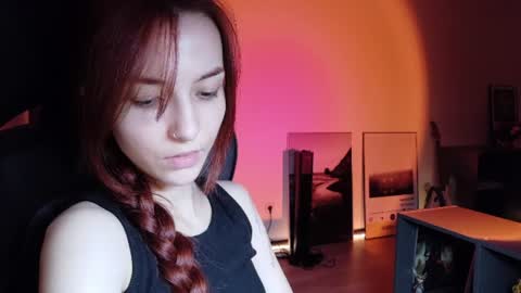 Snapshot of dead_girll chatting on June 11, 2026, 12:32 am freak online show from June 11, 2026, 12:32 am