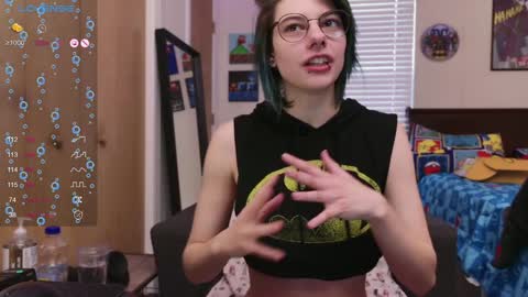 Snapshot of deadratsoup chatting on January 27, 2025, 4:11 pm Rat online show from January 27, 2025, 4:11 pm