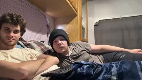 deafguyproud69 online show from March 13, 2026, 12:39 am