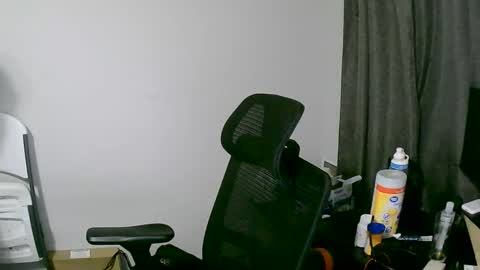 Snapshot of deah78 chatting on April 12, 2026, 1:10 am deah78 online show from April 12, 2026, 1:10 am