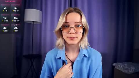 Snapshot of deannmaslen chatting on September 15, 2025, 6:35 am Charlie 18yo online show from September 15, 2025, 6:35 am