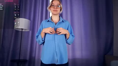 Snapshot of deannmaslen chatting on September 29, 2025, 6:18 am Charlie 18yo online show from September 29, 2025, 6:18 am