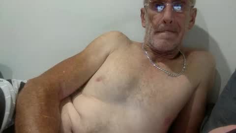 deanofflove221000 online show from February 22, 2026, 6:17 pm