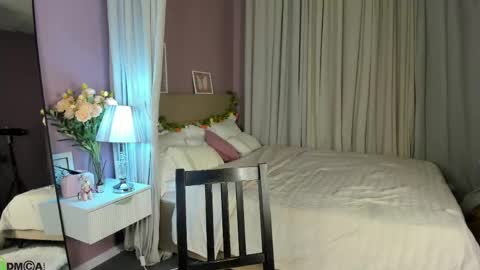 Emily GMT2 Mon 10 AM - 4 PM Wed 10 AM - 4 PM Thu 10 AM - 4 PM Fri 10 AM - 4 PM Sat 10 AM - 4 PM online show from May 10, 2026, 5:18 pm