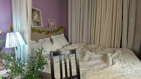 Emily GMT2 Mon 10 AM - 4 PM Wed 10 AM - 4 PM Thu 10 AM - 4 PM Fri 10 AM - 4 PM Sat 10 AM - 4 PM online show from July 18, 2026, 5:17 pm