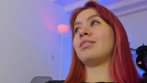 dearmilu28 online show from March 27, 2026, 5:35 am