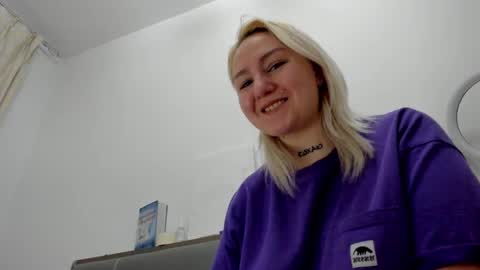 Debbie Mon Tue Fri Sun Sat GMT 3 1000am - 0400pm  online show from February 13, 2025, 8:55 pm