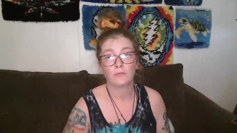 DEBBIE online show from August 6, 2026, 4:42 pm