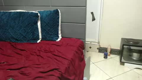 debbyslatter online show from December 22, 2024, 5:12 am