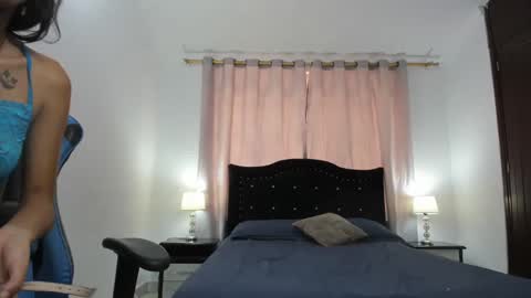  Dbora  online show from December 3, 2024, 5:01 pm