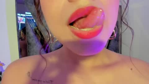 Snapshot of deborah_collins1 chatting on February 28, 2025, 5:59 pm deborah_collins1 online show from February 28, 2025, 5:59 pm