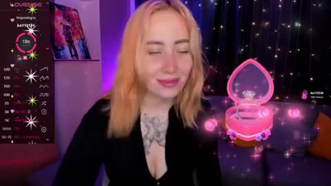 Snapshot of deborah_moore chatting on July 17, 2026, 2:07 am Debora online show from July 17, 2026, 2:07 am