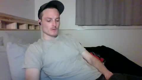 Dee4dayz online show from February 18, 2026, 3:24 am