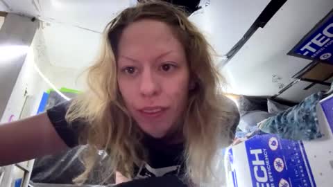 Snapshot of deedeejhonson32 chatting on July 20, 2026, 6:21 pm deedeejhonson32 online show from July 20, 2026, 6:21 pm