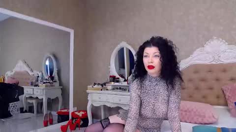 Snapshot of deenajay chatting on May 9, 2026, 5:12 am DeenaJay online show from May 9, 2026, 5:12 am