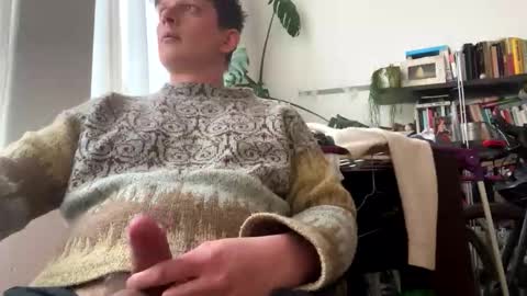 deep_long_vibes online show from April 3, 2026, 11:19 am