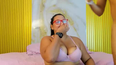 deepandcurvy online show from March 20, 2026, 11:59 am