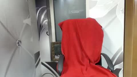 Snapshot of deepintoyourmind chatting on May 10, 2026, 3:12 am hi guys i m a cute milf i m here for good time and nice people pls be respectfool and enjoy me online show from May 10, 2026, 3:12 am