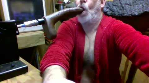 Snapshot of deepthroat227 chatting on January 24, 2025, 4:28 pm Deepthroat My Big Dildos online show from January 24, 2025, 4:28 pm