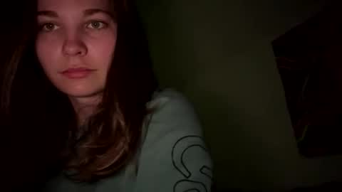 Snapshot of deepthroatqueen33 chatting on February 20, 2026, 9:32 am deepthroatqueen33 online show from February 20, 2026, 9:32 am