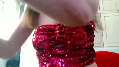 Snapshot of deessedivine chatting on June 20, 2026, 12:41 pm KamiDevi online show from June 20, 2026, 12:41 pm