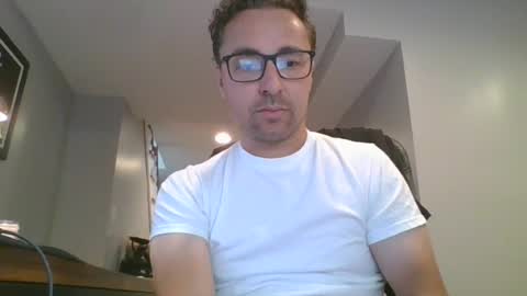 Snapshot of defualtcommand_obey chatting on July 20, 2026, 1:13 pm defualtcommand_obey online show from July 20, 2026, 1:13 pm