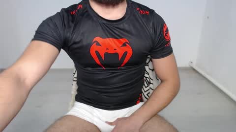 defuego  online show from January 1, 2025, 10:11 am