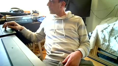 Snapshot of degrandis chatting on January 20, 2025, 11:24 am Luka Magic online show from January 20, 2025, 11:24 am