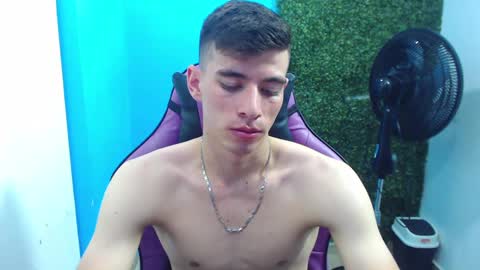 Snapshot of deiby_baby chatting on January 15, 2025, 9:51 pm DEIBY online show from January 15, 2025, 9:51 pm