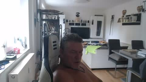 deinprinz2312 online show from July 23, 2026, 8:56 am